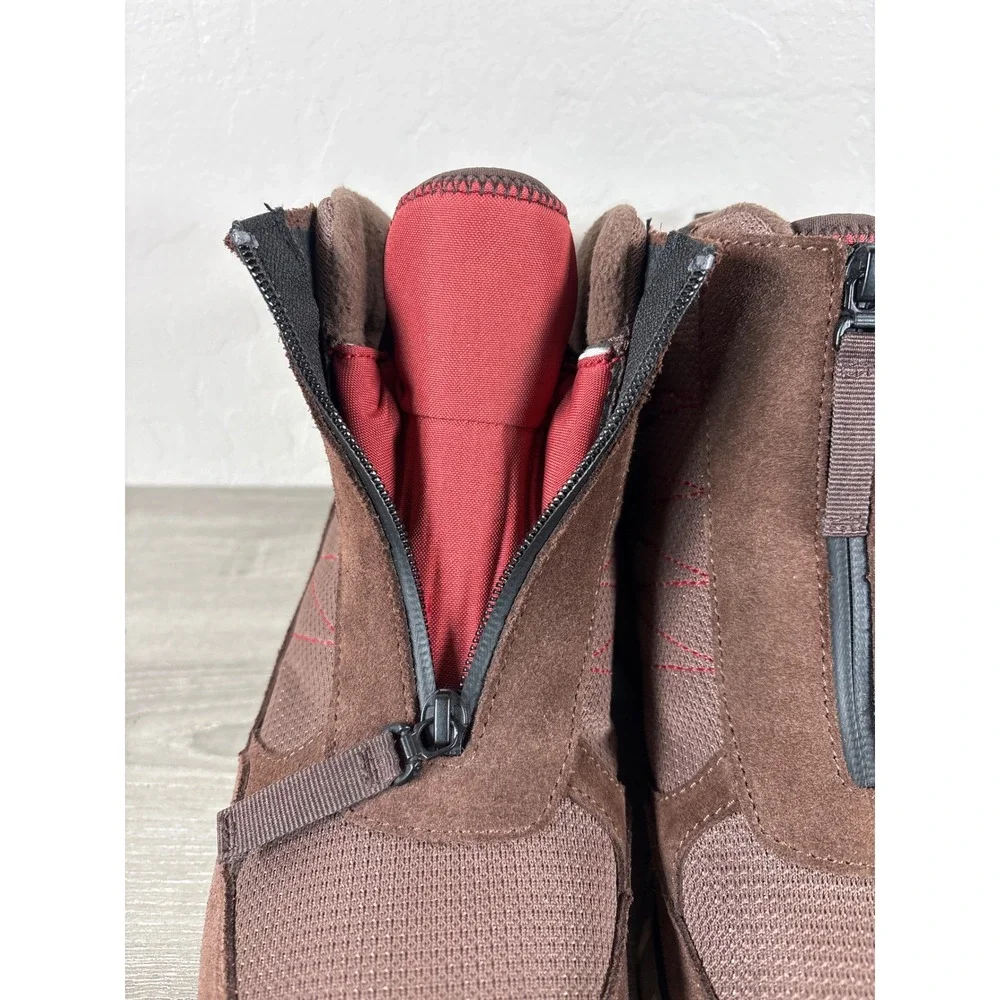 LL Bean Snow Sneaker 5
